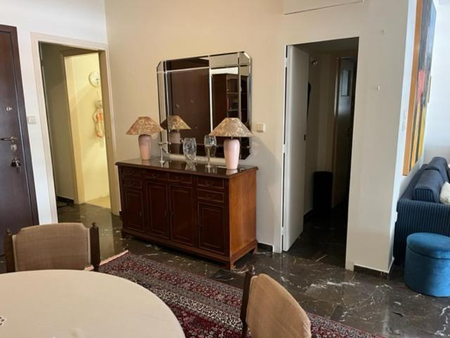 Spacious And Sunny Appartment In Cholargos Αθήνα Εξωτερικό φωτογραφία