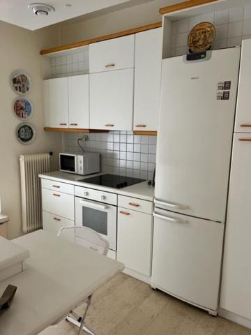 Spacious And Sunny Appartment In Cholargos Αθήνα Εξωτερικό φωτογραφία